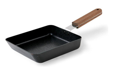 Square omelet pan