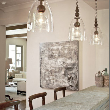 Lighting with architectural stone and antiques (Mediterranean Style)