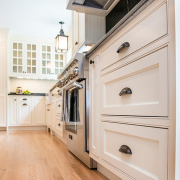 Falls Kitchen