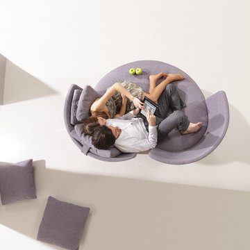 MyApple Modern Swivel Day Bed Sofa Bed by Famaliving California