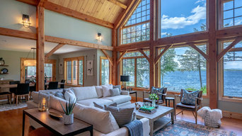 Lakehouse in Maine