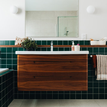 Eastbourne Green Bathroom