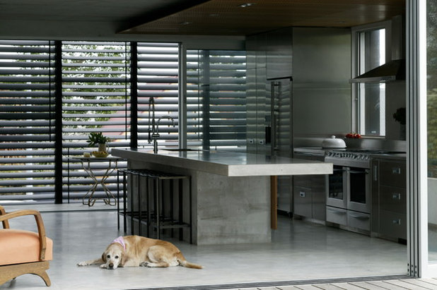 Contemporary Kitchen by Gerrad Hall Architects