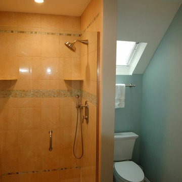 Small spaces bathroom in Chicago