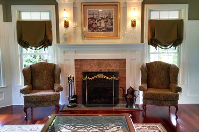 Elegant living room photo in New York