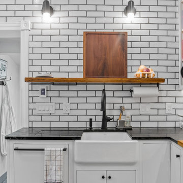 Contemporary Farmhouse