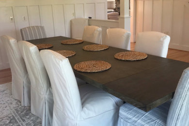 Example of a farmhouse dining room design in DC Metro