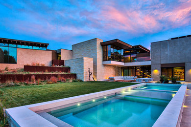 Exterior home photo in Denver