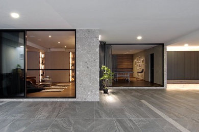 Design ideas for a contemporary home design in Singapore.
