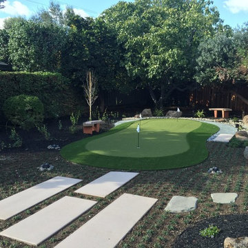 Golf and Putting Greens with Artificial Grass