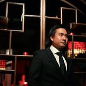 Joshua Chye's photo
