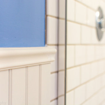 Large Functionality in a Small Bathroom