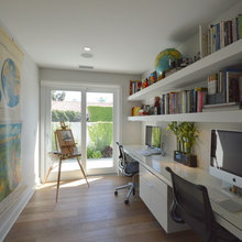uwroom shelves