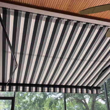Retractable Awning - Deer Creek County Club