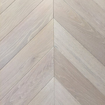 Oak Lyndhurst Chevrons