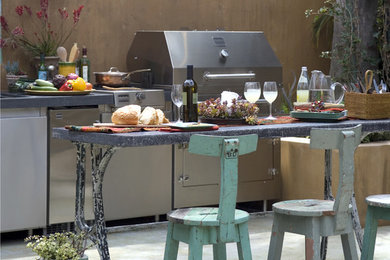 Inspiration for an eclectic kitchen remodel in Los Angeles