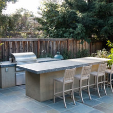 Outdoor Kitchen