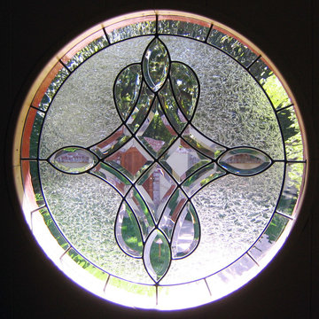 Round Window at Front Entry - Style Guide - Beveled Glass