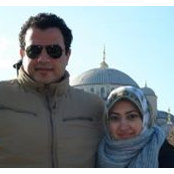 Ayat KHoulys foto