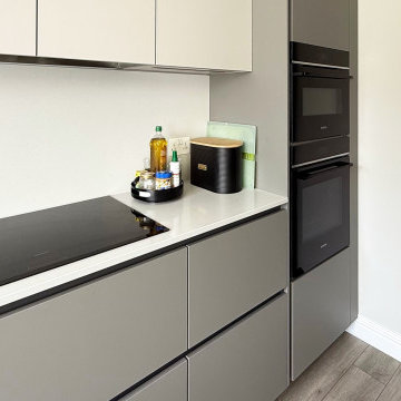 Beige & Grey Handleless Kitchen in St Albans