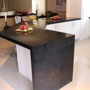 Black Benchtop in Angle shape