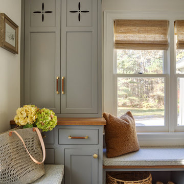 Middleton Colonial