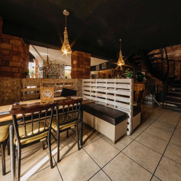 Las Tias Restaurant