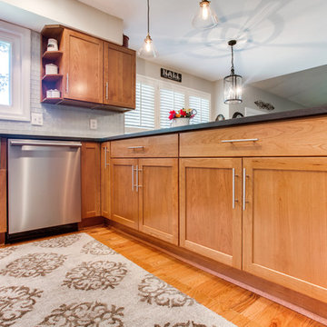 Small Transitional Kitchen Remodel Centreville, VA