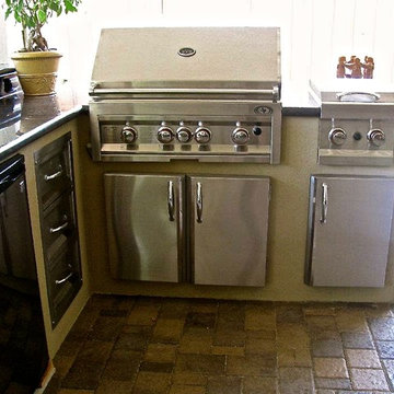 Outdoor Kitchens