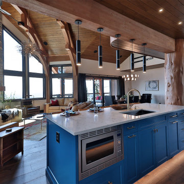Deerfoot Lodge Kitchen and Great Room