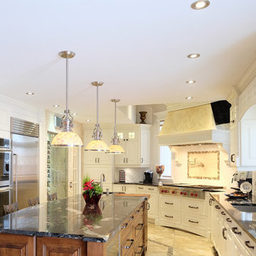 Traditional white kitchen with lasting appeal