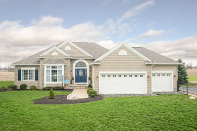 Exterior home photo in Cleveland