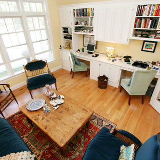 На фото: кабинеты в морском стиле