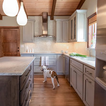 Gray Kitchen 05/2017