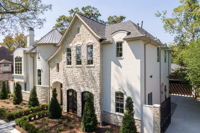 Elegant exterior home photo in Houston