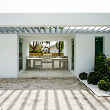 Contemporary Pinecrest Home