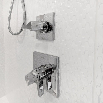Maple Glade - Master Bathroom
