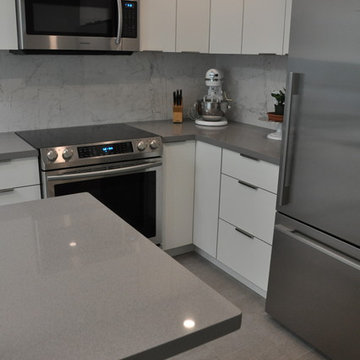 Modern Kitchen Renovation in Mount Pleasant