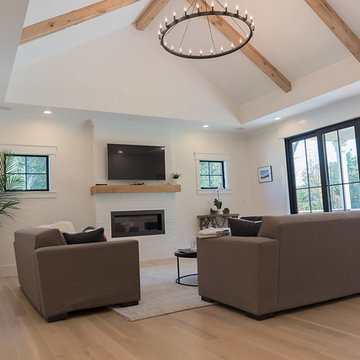 Farmhouse Colonial