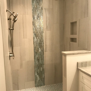 Showers/Tubs