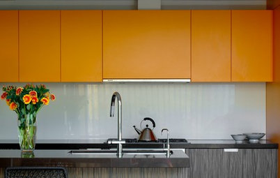 Acrylic vs Laminate: Which Finish is Best for Kitchen Cabinets?