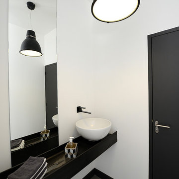Ultra contemporain