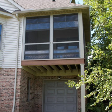 Medina - Deck/Screened Walkout
