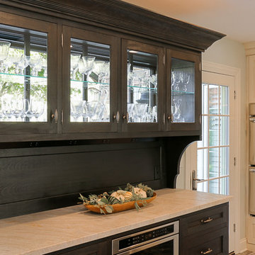 Oakbrook Two-Tone Traditional