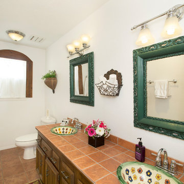 The Lakehouse Bed & Breakfast