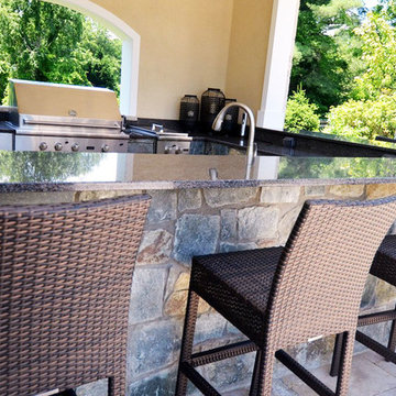 Outdoor Kitchen