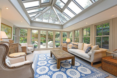 Photo of a conservatory in Surrey.