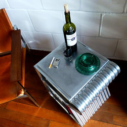 Wellblech Beistelltisch, Ansicht von oben - Products