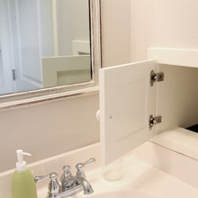 Upstairs bathroom