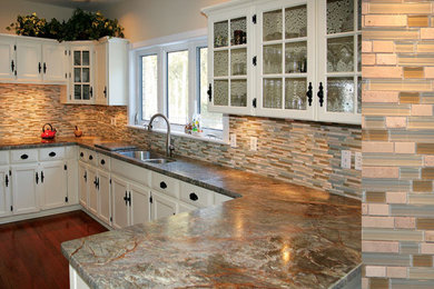 Kitchen - kitchen idea in Toronto